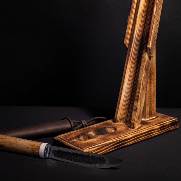 Balturmas board — side profile showing ergonomic shape